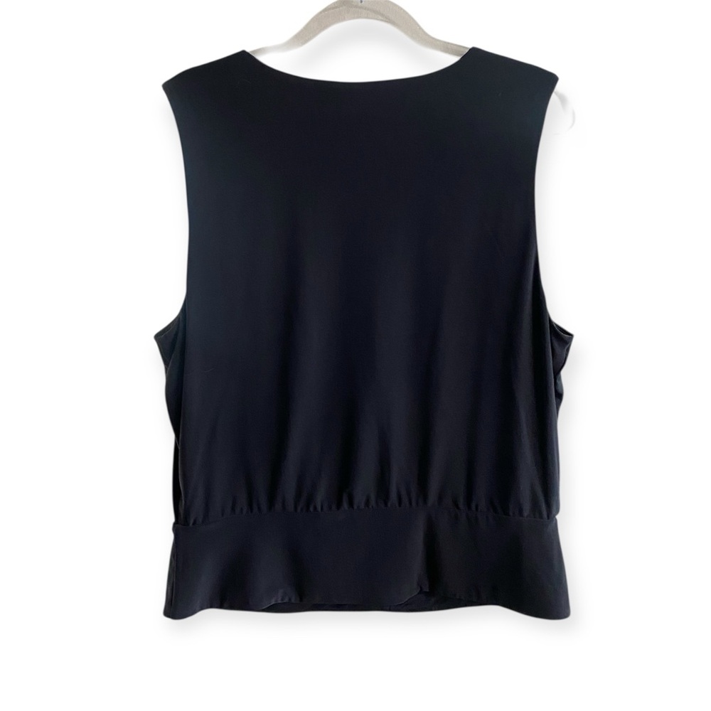 WHBM Sleeveless Surplice Embroidered Appliqué Top - Picture 3 of 9